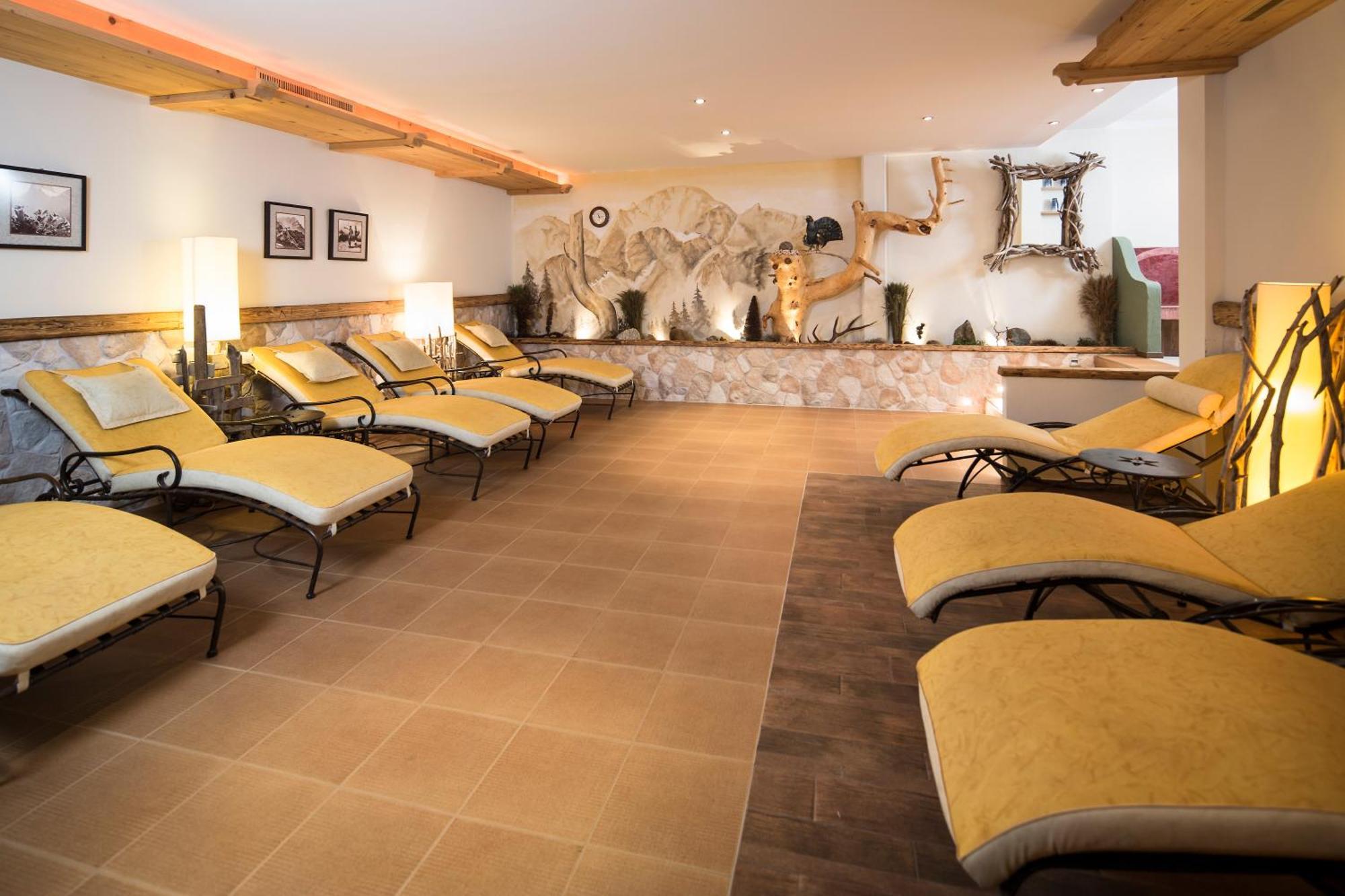 Hotel Jaegerhof Mayrhofen Exterior photo